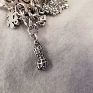 James Avery Peanut - Retired